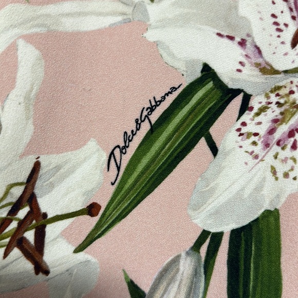 Dolce & Gabbana Light Pink Floral Midi Dress - Size 44 (US size 8) - Picture 3 of 10